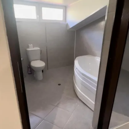 The Rising Sun Anton