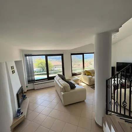 빌라 The Rising Sun Anton